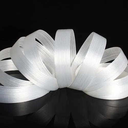 Feuillards polyester composite.jpg